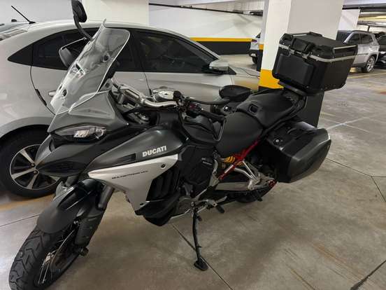 DUCATI-MULTISTRADA 1200 V4 S-2023