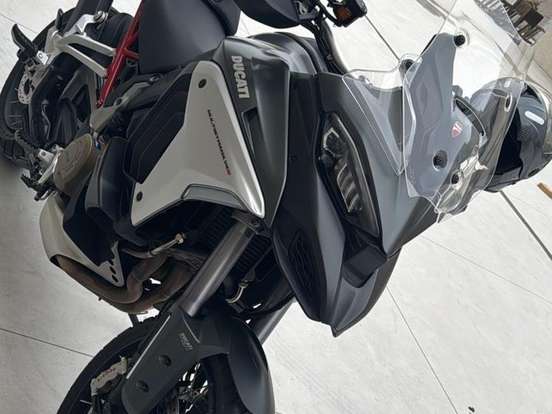 DUCATI-MULTISTRADA 1200 V4 S DUCATI-MULTISTRADA 1200 V4 S-2023