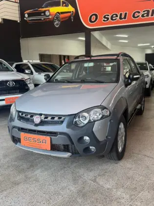 FIAT STRADA 1.8 MPI ADVENTURE CD 16V FLEX 2P MANUAL FIAT STRADA 1.8 MPI ADVENTURE CD 16V FLEX 2P MANUAL