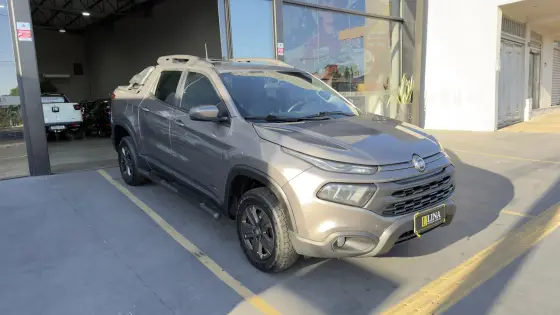 FIAT TORO 1.8 16V EVO FLEX FREEDOM AT6 FIAT TORO 1.8 16V EVO FLEX FREEDOM AT6