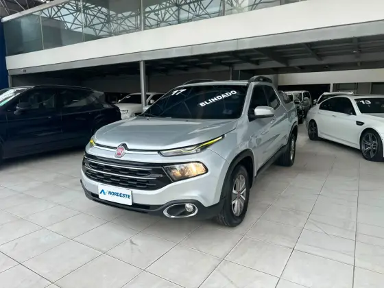 FIAT TORO 1.8 16V EVO FLEX FREEDOM OPEN EDITION AT6 FIAT TORO 1.8 16V EVO FLEX FREEDOM OPEN EDITION AT6