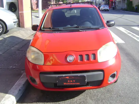 FIAT UNO 1.0 EVO VIVACE 8V FLEX 4P MANUAL FIAT UNO 1.0 EVO VIVACE 8V FLEX 4P MANUAL