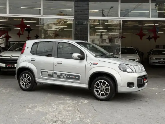 FIAT UNO 1.4 SPORTING 8V FLEX 2P MANUAL