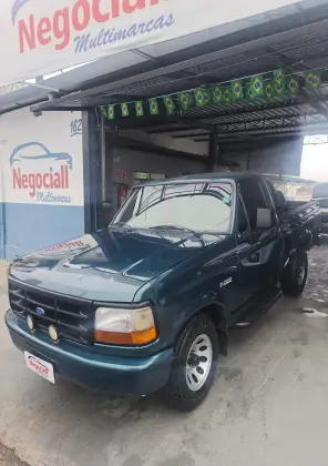FORD F-1000 2.5 XL 4X2 CS 8V TURBO DIESEL 2P MANUAL FORD F-1000 2.5 XL 4X2 CS 8V TURBO DIESEL 2P MANUAL