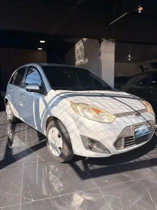 FORD FIESTA 1.0 ROCAM HATCH 8V FLEX 4P MANUAL