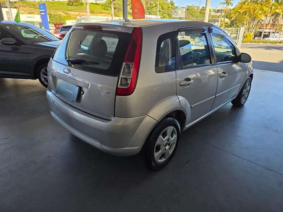 FORD-FIESTA-2009