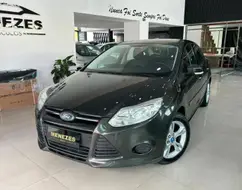 FORD FOCUS 2.0 SE SEDAN 16V FLEX 4P AUTOMÁTICO FORD FOCUS 2.0 SE SEDAN 16V FLEX 4P AUTOMÁTICO