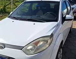 FORD FIESTA 1.0 ROCAM SE 8V FLEX 4P MANUAL FORD FIESTA 1.0 ROCAM SE 8V FLEX 4P MANUAL