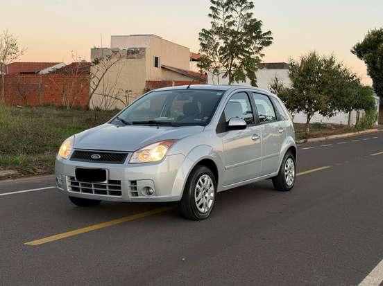 FORD-FIESTA-2009