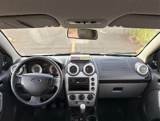 FORD-FIESTA-2009