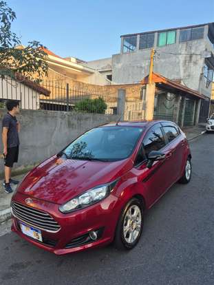 FORD-FIESTA-2017