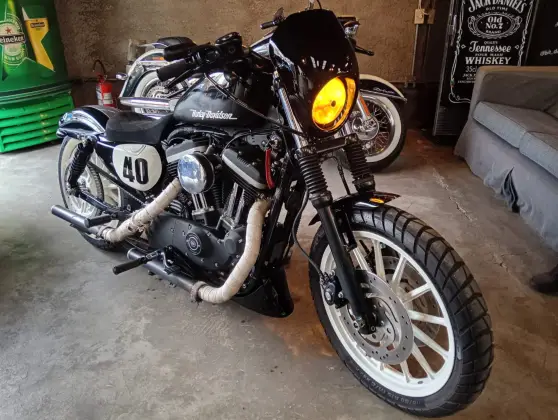 HARLEY-DAVIDSON SPORTSTER XL 883 R HARLEY-DAVIDSON SPORTSTER XL 883 R