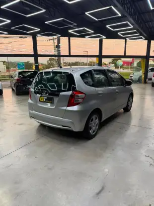 HONDA-FIT-2013
