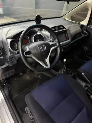 HONDA-FIT-2013