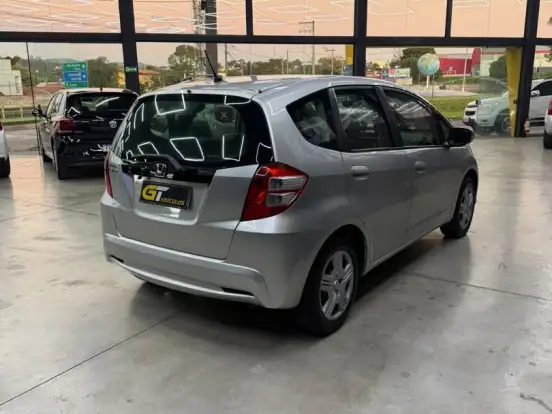 HONDA-FIT-1.4 DX 16V FLEX 4P MANUAL HONDA-FIT-2013