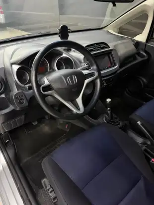 HONDA-FIT-2013