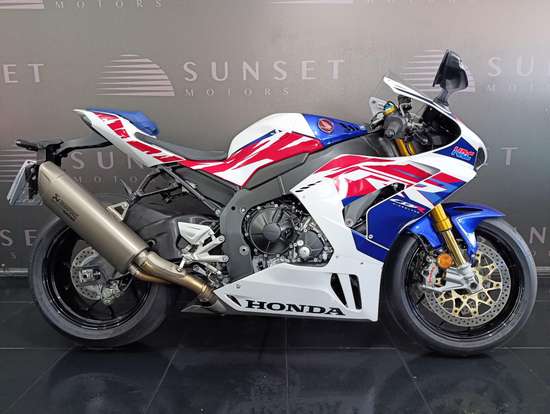 HONDA-CBR 1000RR-R FIREBLADE SP-2023