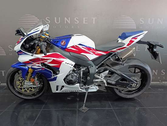 HONDA-CBR 1000RR-R FIREBLADE SP-2023