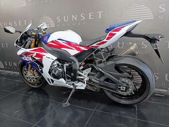 HONDA-CBR 1000RR-R FIREBLADE SP-2023