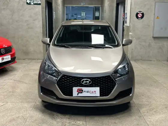 HYUNDAI HB20 1.0 COMFORT 12V FLEX 4P MANUAL HYUNDAI HB20 1.0 COMFORT 12V FLEX 4P MANUAL