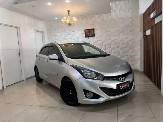 HYUNDAI HB20 1.0 COMFORT PLUS 12V FLEX 4P MANUAL HYUNDAI HB20 1.0 COMFORT PLUS 12V FLEX 4P MANUAL