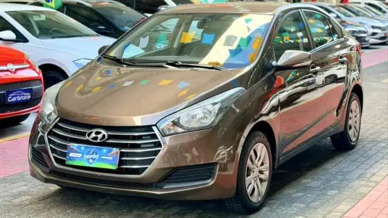 HYUNDAI HB20S 1.6 COMFORT PLUS 16V FLEX 4P AUTOMÁTICO