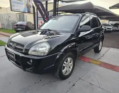 HYUNDAI TUCSON 2.0 MPFI GL 16V 142CV 2WD GASOLINA 4P MANUAL HYUNDAI TUCSON 2.0 MPFI GL 16V 142CV 2WD GASOLINA 4P MANUAL