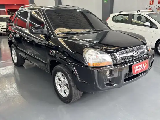 HYUNDAI-TUCSON-2.0 MPFI GLS 16V 143CV 2WD FLEX 4P AUTOMÁTICO HYUNDAI-TUCSON-2013