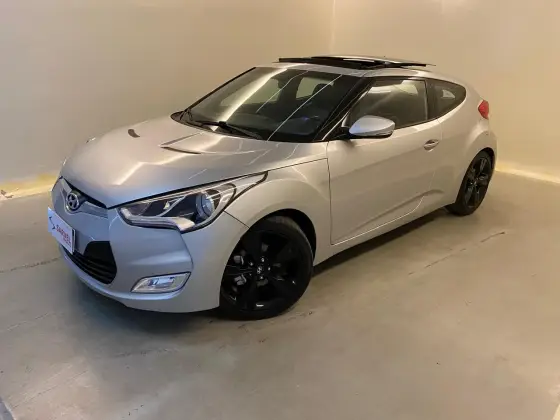 HYUNDAI VELOSTER 1.6 16V GASOLINA 3P AUTOMÁTICO HYUNDAI VELOSTER 1.6 16V GASOLINA 3P AUTOMÁTICO