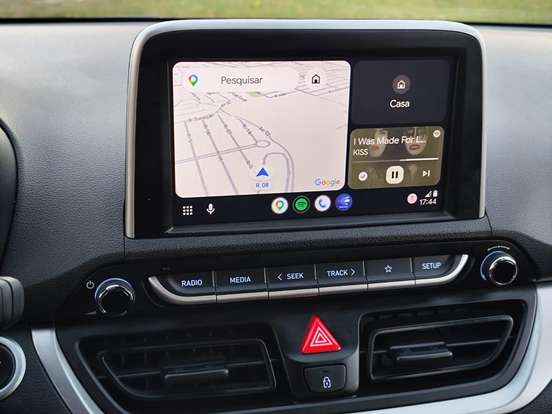 HYUNDAI-HB20-2023