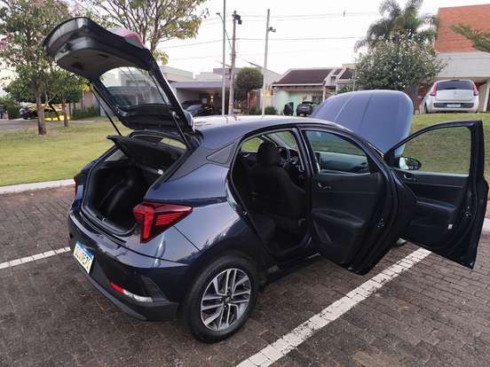 HYUNDAI-HB20-2023