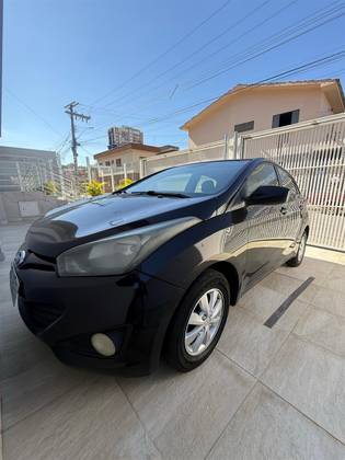HYUNDAI HB20 1.6 COMFORT PLUS 16V FLEX 4P MANUAL