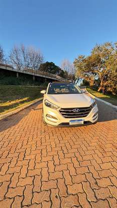 HYUNDAI-TUCSON-1.6 16V T-GDI GASOLINA GLS ECOSHIFT HYUNDAI-TUCSON-2017