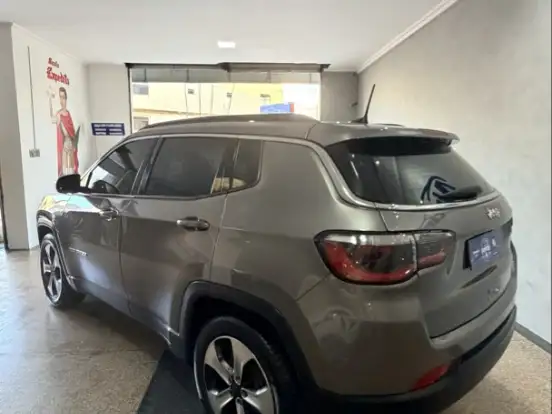 JEEP-COMPASS-2.0 16V FLEX LONGITUDE AUTOMÁTICO JEEP-COMPASS-2018