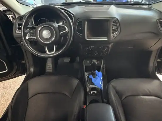 JEEP-COMPASS-2.0 16V FLEX LONGITUDE AUTOMÁTICO JEEP-COMPASS-2018