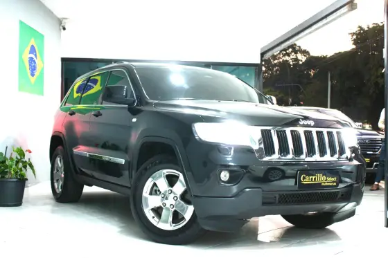 JEEP GRAND CHEROKEE 3.6 LAREDO 4X4 V6 24V GASOLINA 4P AUTOMÁTICO JEEP GRAND CHEROKEE 3.6 LAREDO 4X4 V6 24V GASOLINA 4P AUTOMÁTICO