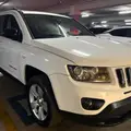 JEEP COMPASS 2.0 SPORT 4X2 16V GASOLINA 4P AUTOMÁTICO JEEP COMPASS 2.0 SPORT 4X2 16V GASOLINA 4P AUTOMÁTICO