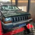 JEEP GRAND CHEROKEE 4.0 LAREDO 4X4 6I 12V GASOLINA 4P AUTOMÁTICO JEEP GRAND CHEROKEE 4.0 LAREDO 4X4 6I 12V GASOLINA 4P AUTOMÁTICO