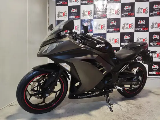 KAWASAKI NINJA 300 KAWASAKI NINJA 300