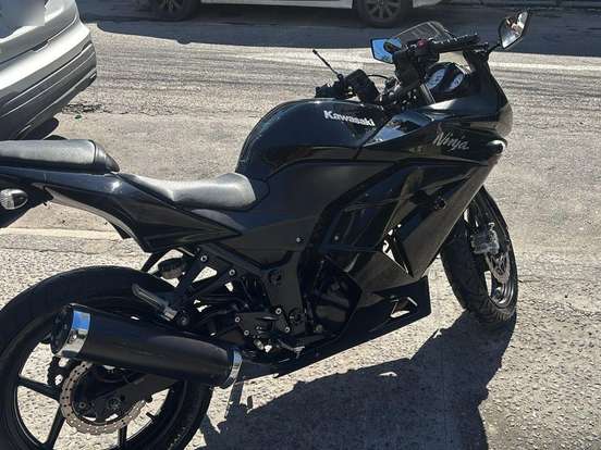 KAWASAKI-NINJA 250R KAWASAKI-NINJA 250R-2011