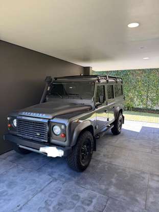 LAND ROVER-DEFENDER-2009