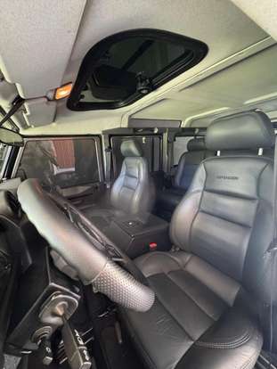 LAND ROVER-DEFENDER-2009