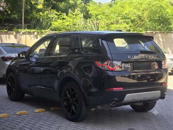 LAND ROVER-DISCOVERY SPORT-2015