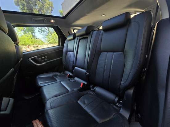 LAND ROVER-DISCOVERY SPORT-2015