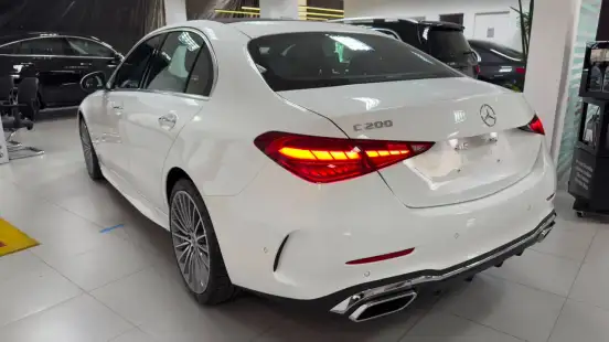 MERCEDES-BENZ-C 200-2026