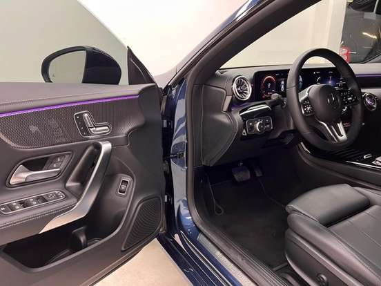 MERCEDES-BENZ-CLA 250-2.0 CGI GASOLINA 7G-DCT MERCEDES-BENZ-CLA 250-2022