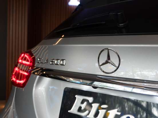 MERCEDES-BENZ-GLA 200-2014