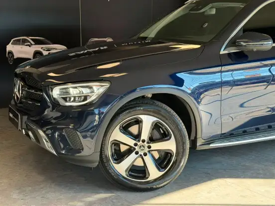 MERCEDES-BENZ-GLC 220d-2020