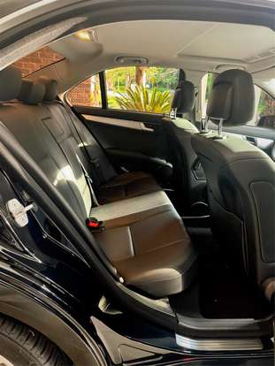 MERCEDES-BENZ-C 200-2012