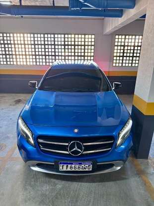 MERCEDES-BENZ-GLA 200-2014